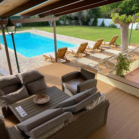 Relaxing Villa With Swimming Pool And Garden Agios Georgios  Exterior photo