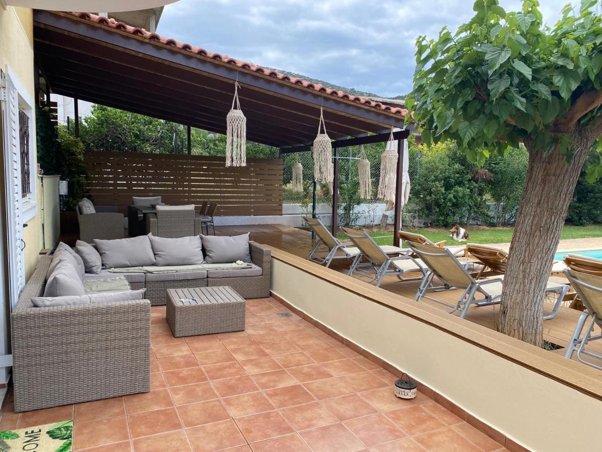 Relaxing Villa With Swimming Pool And Garden Agios Georgios  Exterior photo