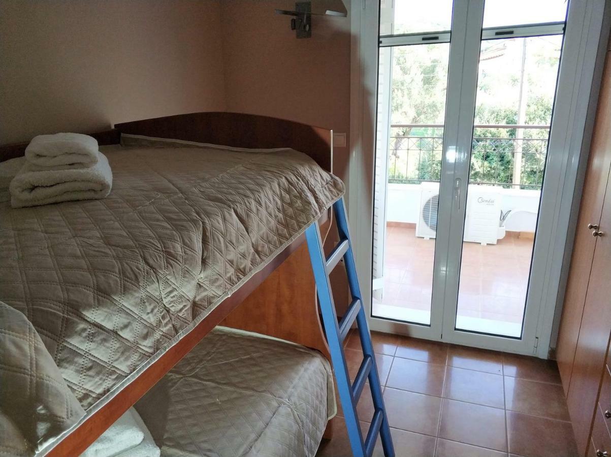 Relaxing Villa With Swimming Pool And Garden Agios Georgios  Exterior photo